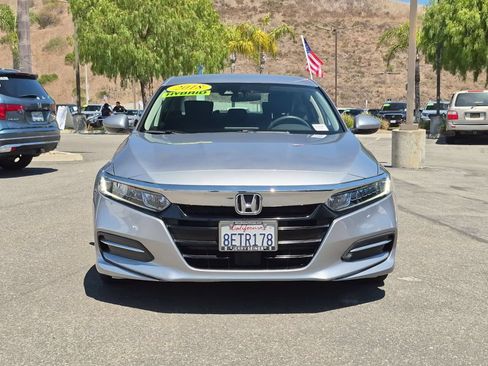 Used 2018 Honda Accord Hybrid image 8