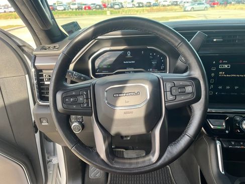 Used 2024 GMC Sierra 2500 Denali Ultimate image 17