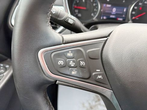 Used 2023 Chevrolet Equinox RS image 22