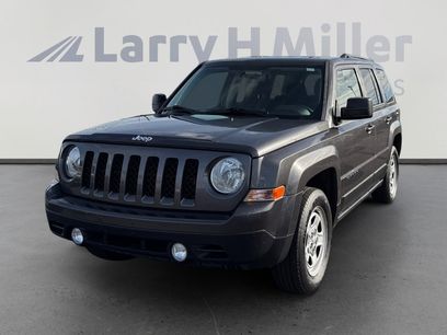 Used 2016 Jeep Patriot Sport w/ Power Value Group