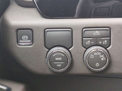 New 2026 Chevrolet Silverado 1500 LT w/ Texas Edition Plus image 18