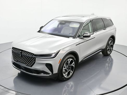 New 2026 Lincoln Nautilus Premier w/ Equipment Group 102A image 41