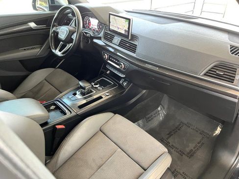 Used 2018 Audi SQ5 Premium Plus w/ Navigation Package image 15