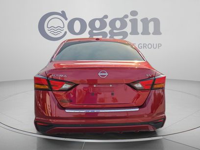 Used 2023 Nissan Altima 2.5 SV