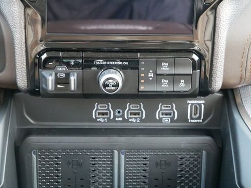New 2026 RAM 1500 Limited w/ Trailer Tow Group image 15