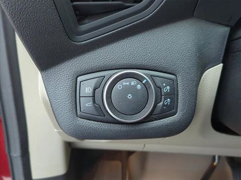 Used 2018 Ford Escape SE w/ Ford Safe & Smart Package image 14