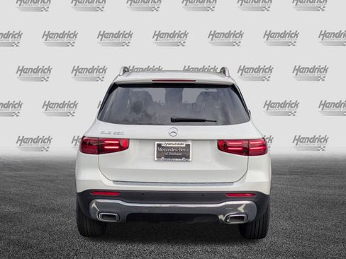 New 2025 Mercedes-Benz GLB 250 image 9