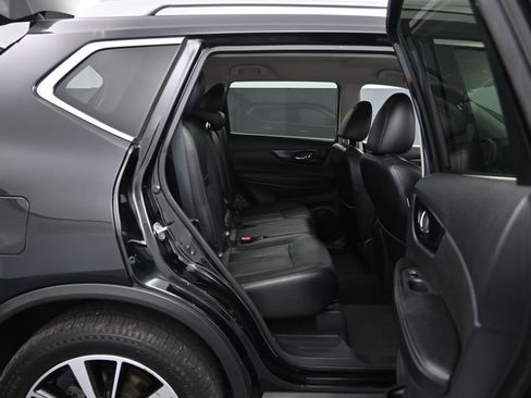 Used 2019 Nissan Rogue SL AWD/4WD image 24