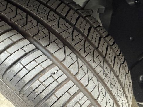 New 2025 Mercedes-Benz GLS 450 4MATIC image 31