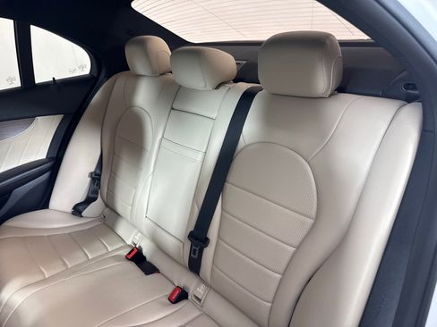 Used 2019 Mercedes-Benz C 300 Sedan image 20