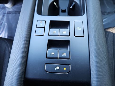 New 2025 Hyundai Ioniq 6 SE image 28