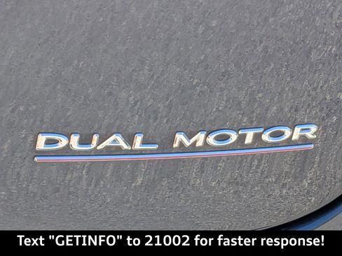 Used 2021 Tesla Model 3 Performance image 11