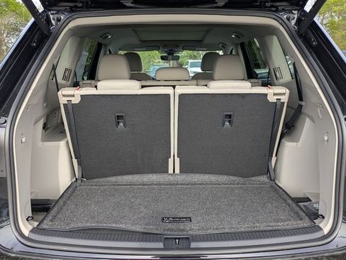 New 2026 Volkswagen Atlas SE FWD image 13