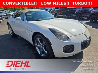 Used 2008 Pontiac Solstice GXP w/ Premium Package image 1