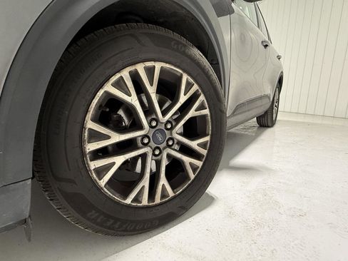 Certified 2022 Ford Escape SEL image 15