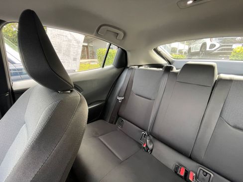 Used 2025 Toyota Prius LE image 38