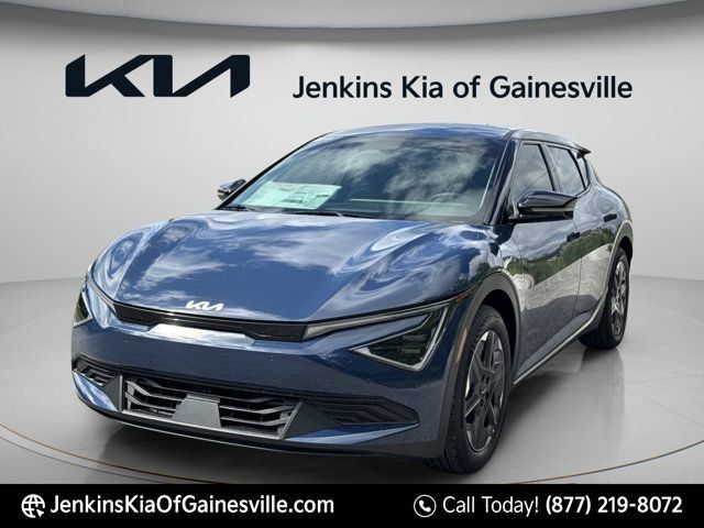 New 2026 Kia EV6 Light RWD image 3