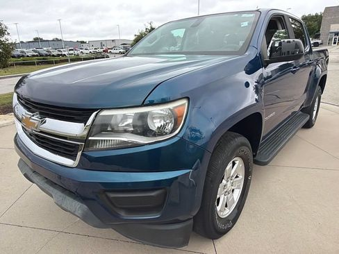 Used 2019 Chevrolet Colorado W/T w/ WT Convenience Package AWD/4WD image 4