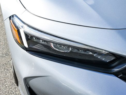 Used 2025 Honda Civic LX image 13