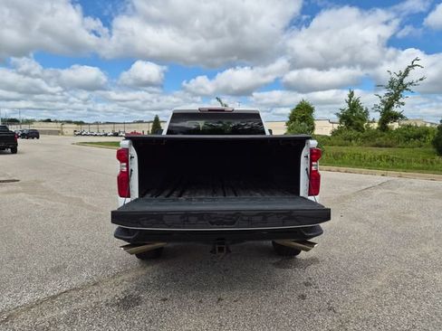 Used 2024 Chevrolet Silverado 2500 Custom w/ Custom Value Package AWD/4WD image 11