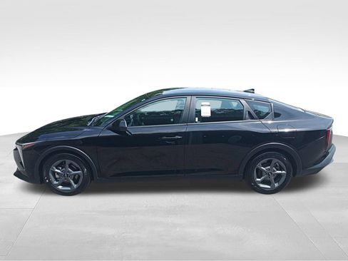 Used 2025 Kia K4 FWD image 3