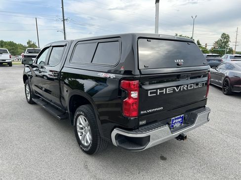 Used 2023 Chevrolet Silverado 1500 LT AWD/4WD image 6