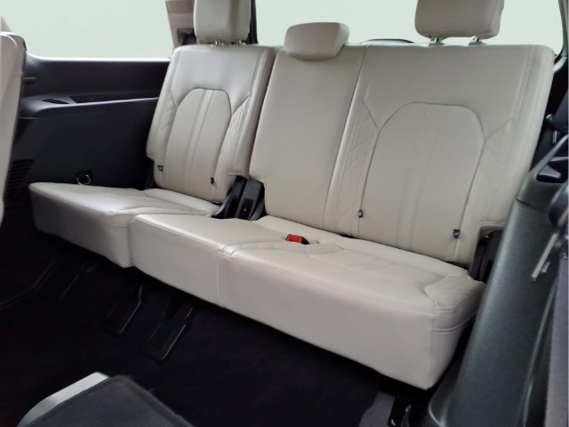 Certified 2021 Ford Expedition Platinum AWD/4WD image 9