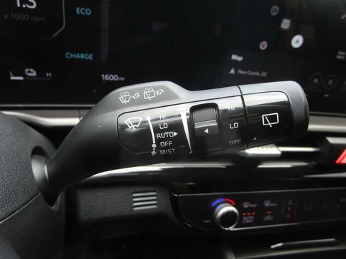 Used 2026 Kia Sportage SX Prestige AWD/4WD image 30
