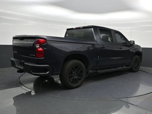 Used 2023 Chevrolet Silverado 1500 Custom RWD image 5