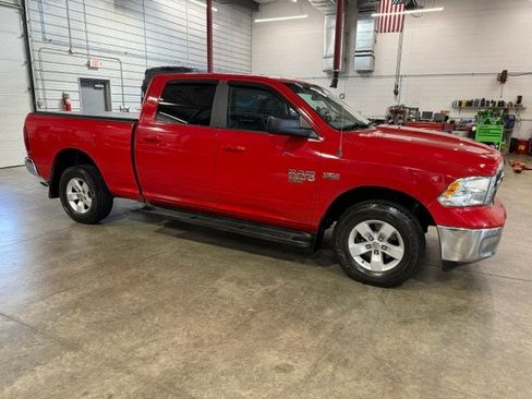 Used 2019 RAM 1500 Classic SLT AWD/4WD image 6