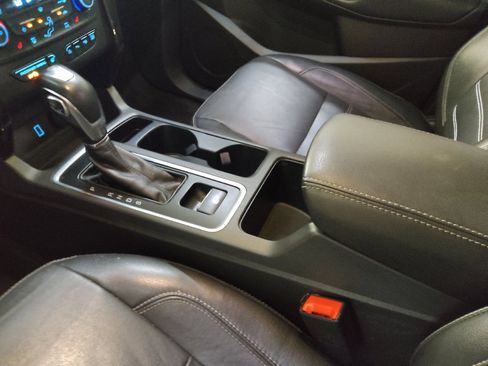Used 2018 Ford Escape Titanium AWD/4WD image 26