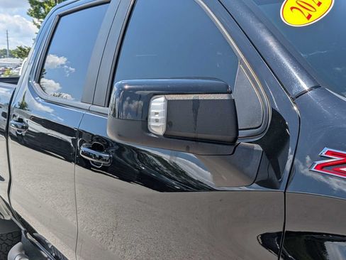 Used 2020 Chevrolet Silverado 1500 LT Trail Boss AWD/4WD image 11