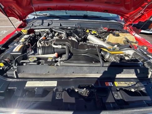 Used 2012 Ford F250 Lariat w/ Lariat Ultimate Pkg AWD/4WD image 9