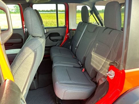 New 2024 Jeep Wrangler Sport S image 21