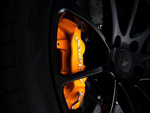 Used 2026 McLaren Artura image 59