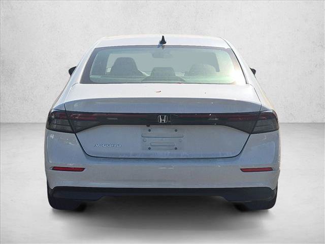 Certified 2025 Honda Accord SE image 6