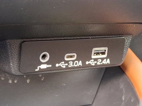 Certified 2025 Subaru Forester Touring image 26