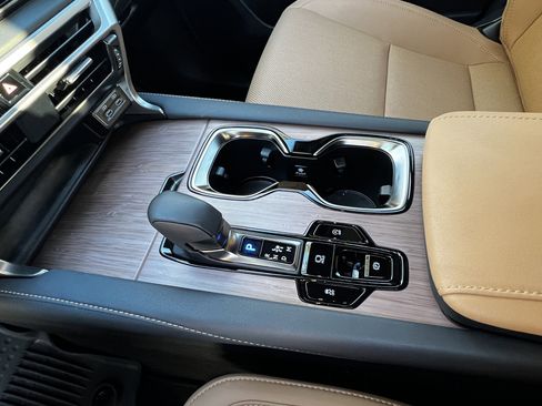 Certified 2025 Lexus RX 350 Premium w/ Accessory Package (K3) image 27