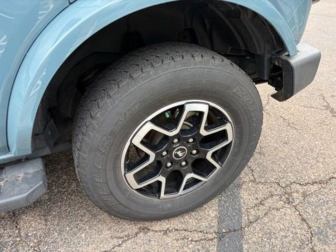 Used 2023 Ford Bronco Outer Banks AWD/4WD image 8