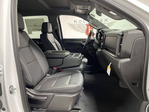 New 2026 Chevrolet Silverado 2500 LT w/ Z71 Chrome Sport Edition image 22