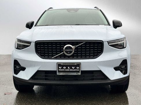 New 2026 Volvo XC40 B5 Plus w/ Protection Package Premier image 8