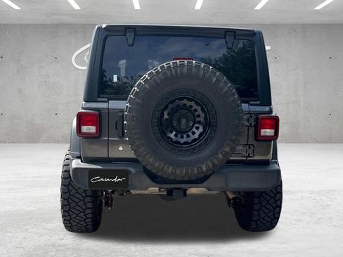 Used 2020 Jeep Wrangler Unlimited Sport S AWD/4WD image 19