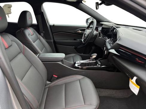 New 2026 Chevrolet Trax RS w/ Driver Confidence Package image 13