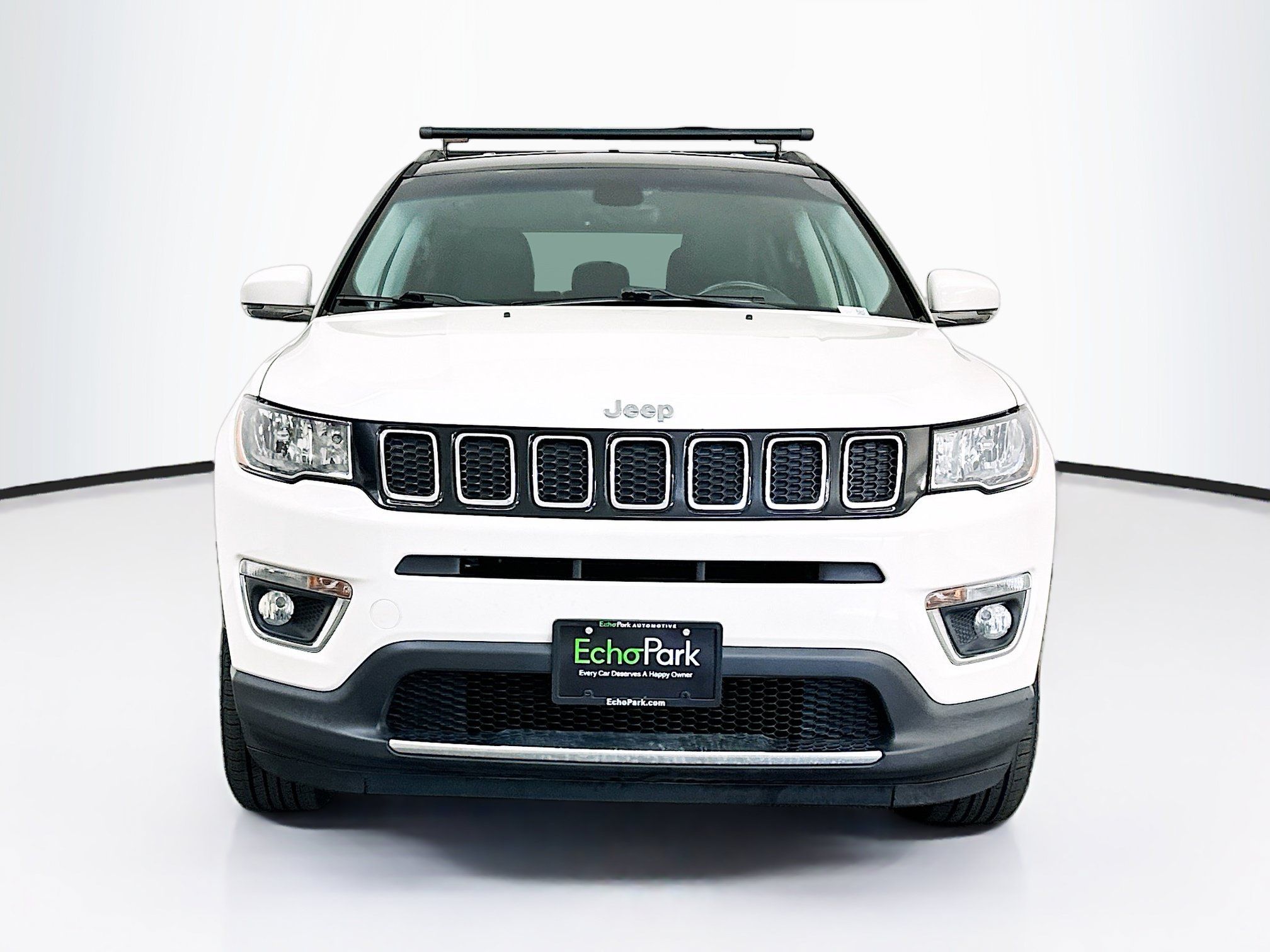 Used 2018 Jeep Compass Limited AWD/4WD image 2