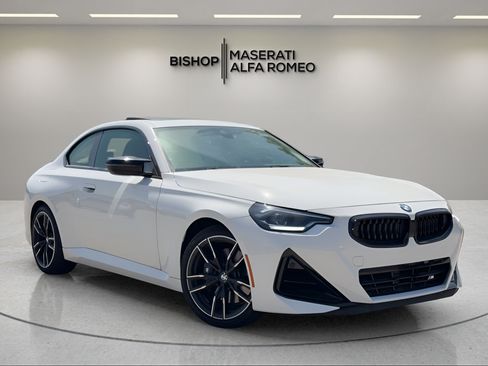 Used 2026 BMW M240i xDrive Coupe AWD/4WD image 1