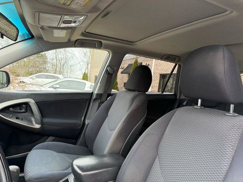 Used 2010 Toyota RAV4 Sport image 12