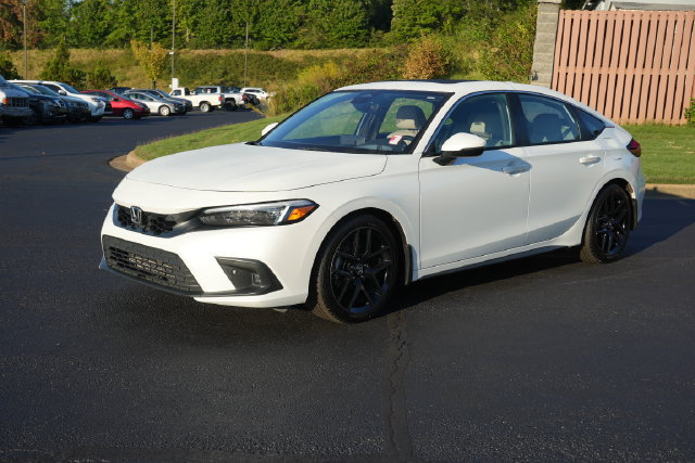 Used 2022 Honda Civic Sport Touring image 3