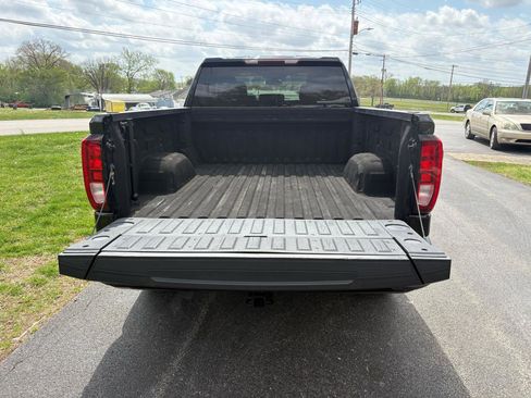 Used 2021 GMC Sierra 1500 Elevation image 4