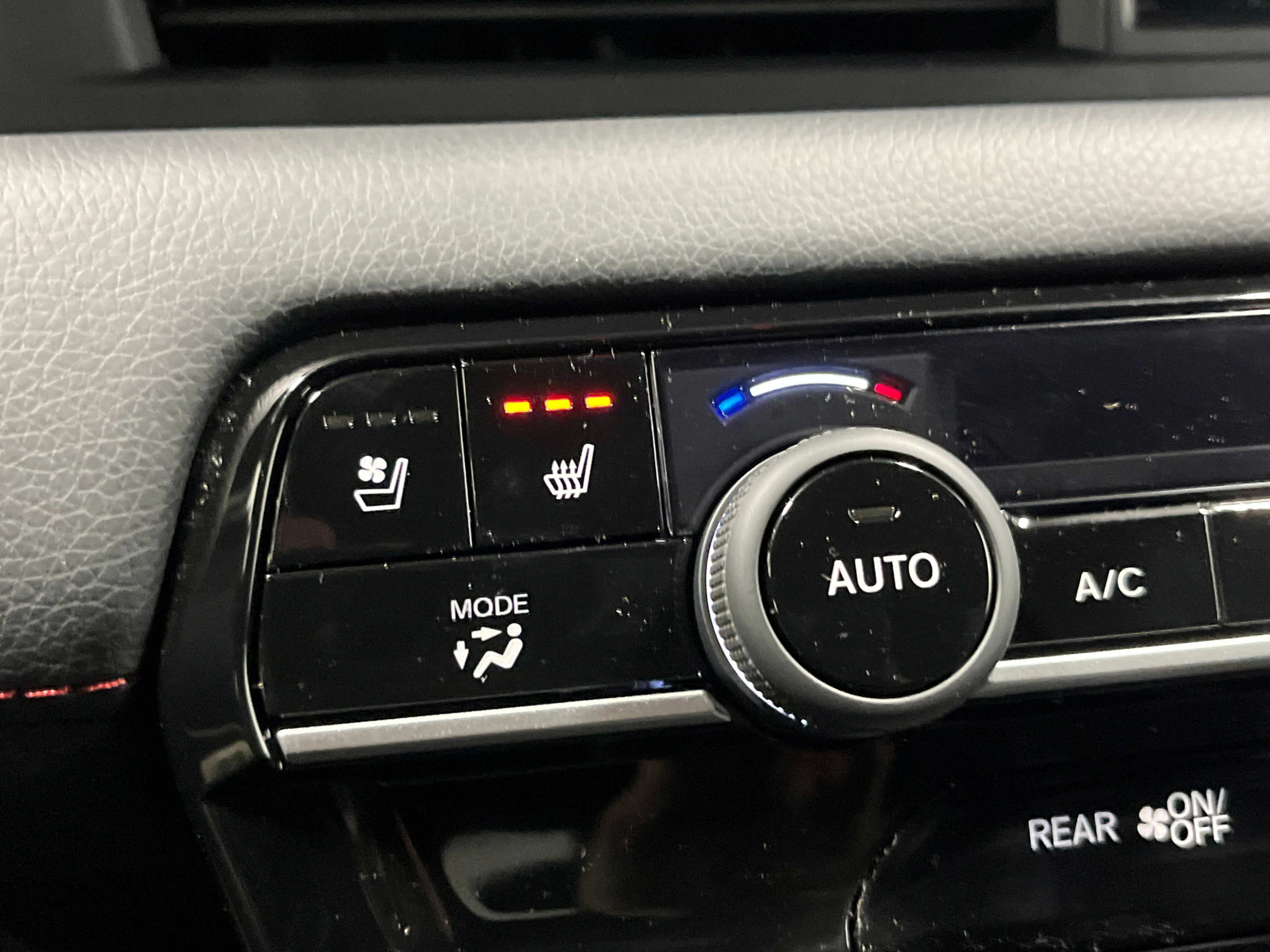 New 2026 Honda Pilot Black Edition image 19