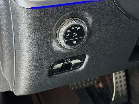 New 2026 Mercedes-Benz C 43 AMG 4MATIC Sedan image 11